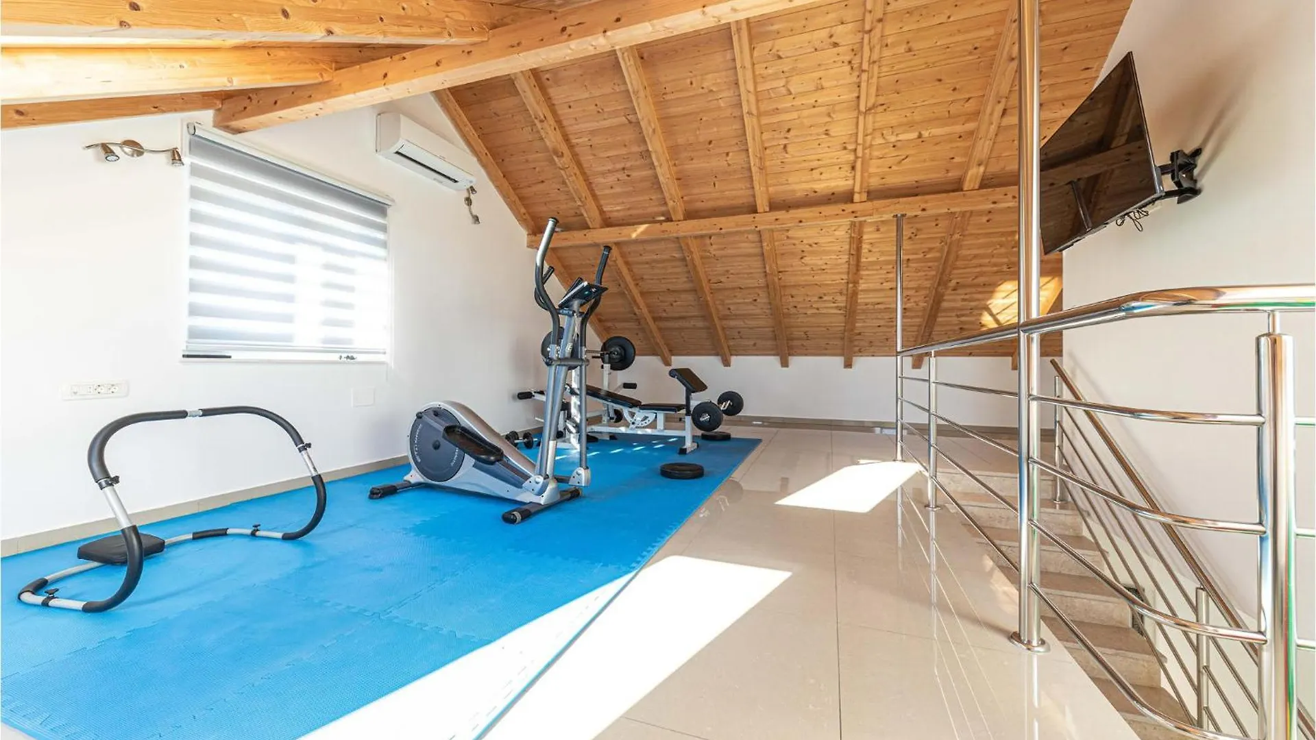 4 Bedroom Beautiful Home In Seget Vranjica 0*,